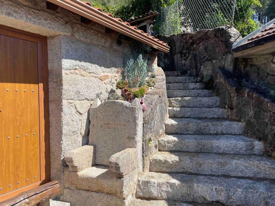 Villa Petra'S House Geres Exterior foto